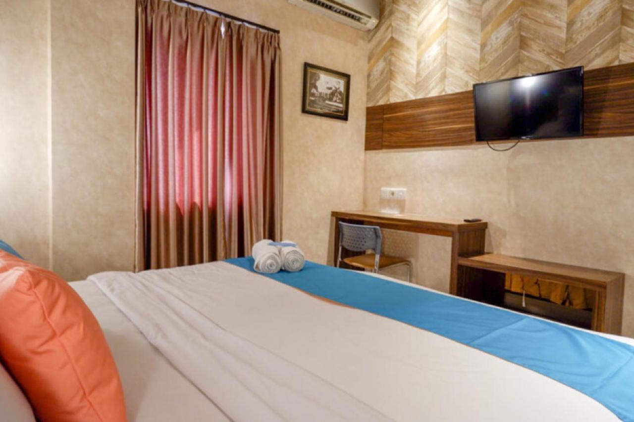 Sans Hotel Ekkon Yogyakarta By Reddoorz Ngabean Екстер'єр фото