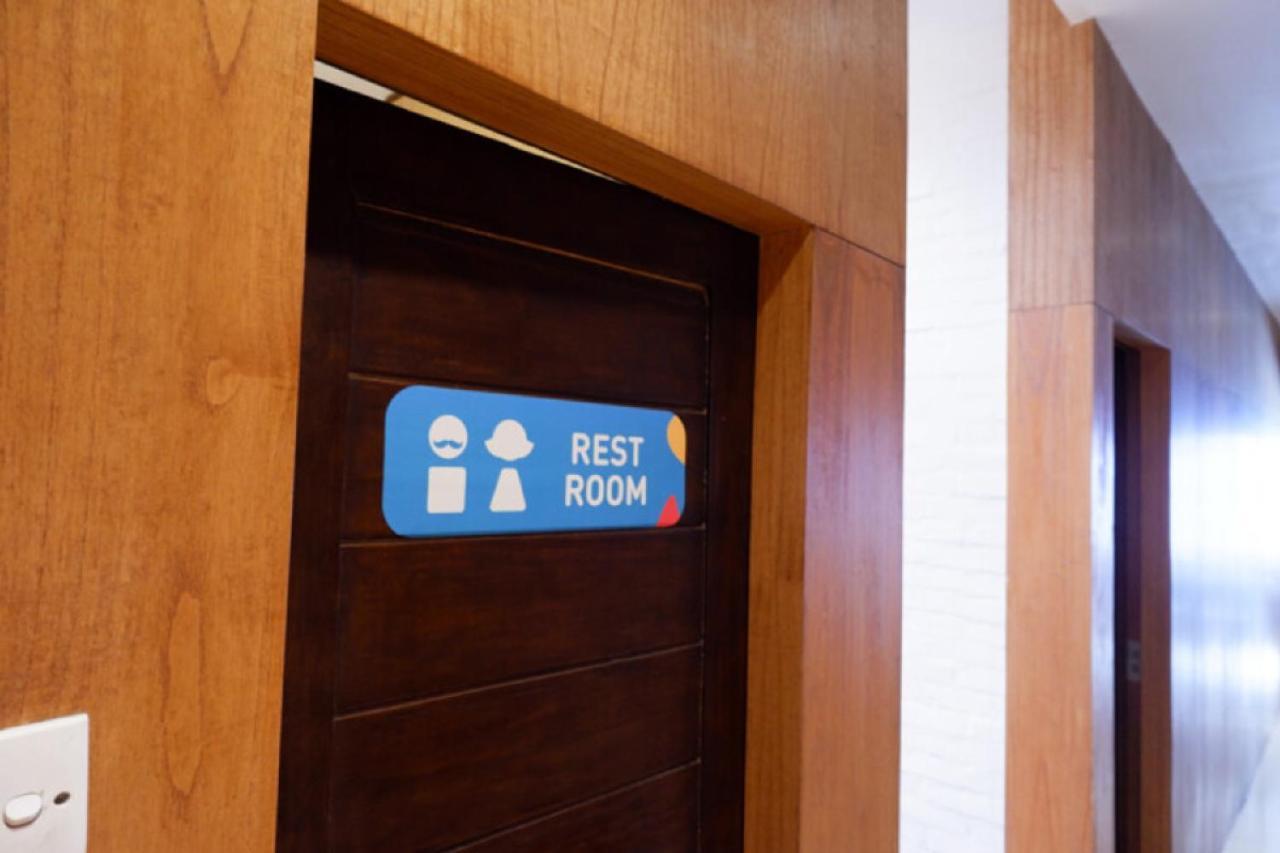 Sans Hotel Ekkon Yogyakarta By Reddoorz Ngabean Екстер'єр фото
