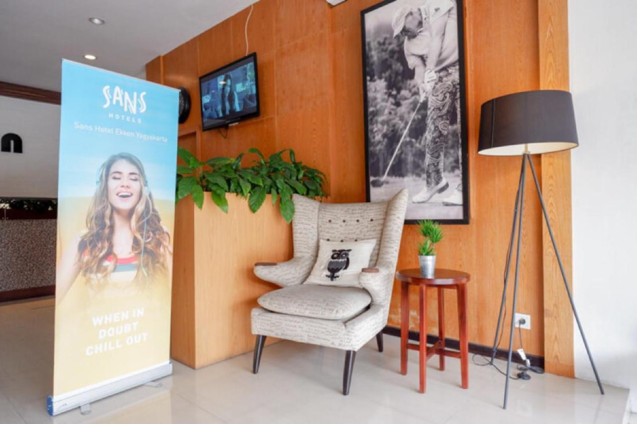 Sans Hotel Ekkon Yogyakarta By Reddoorz Ngabean Екстер'єр фото