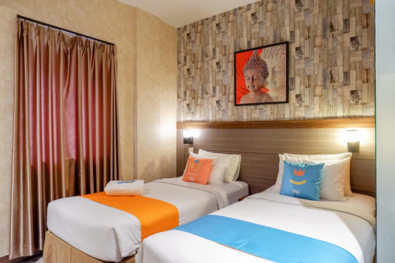Sans Hotel Ekkon Yogyakarta By Reddoorz Ngabean Екстер'єр фото