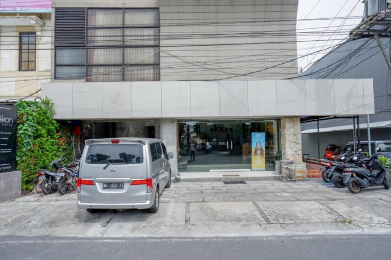 Sans Hotel Ekkon Yogyakarta By Reddoorz Ngabean Екстер'єр фото