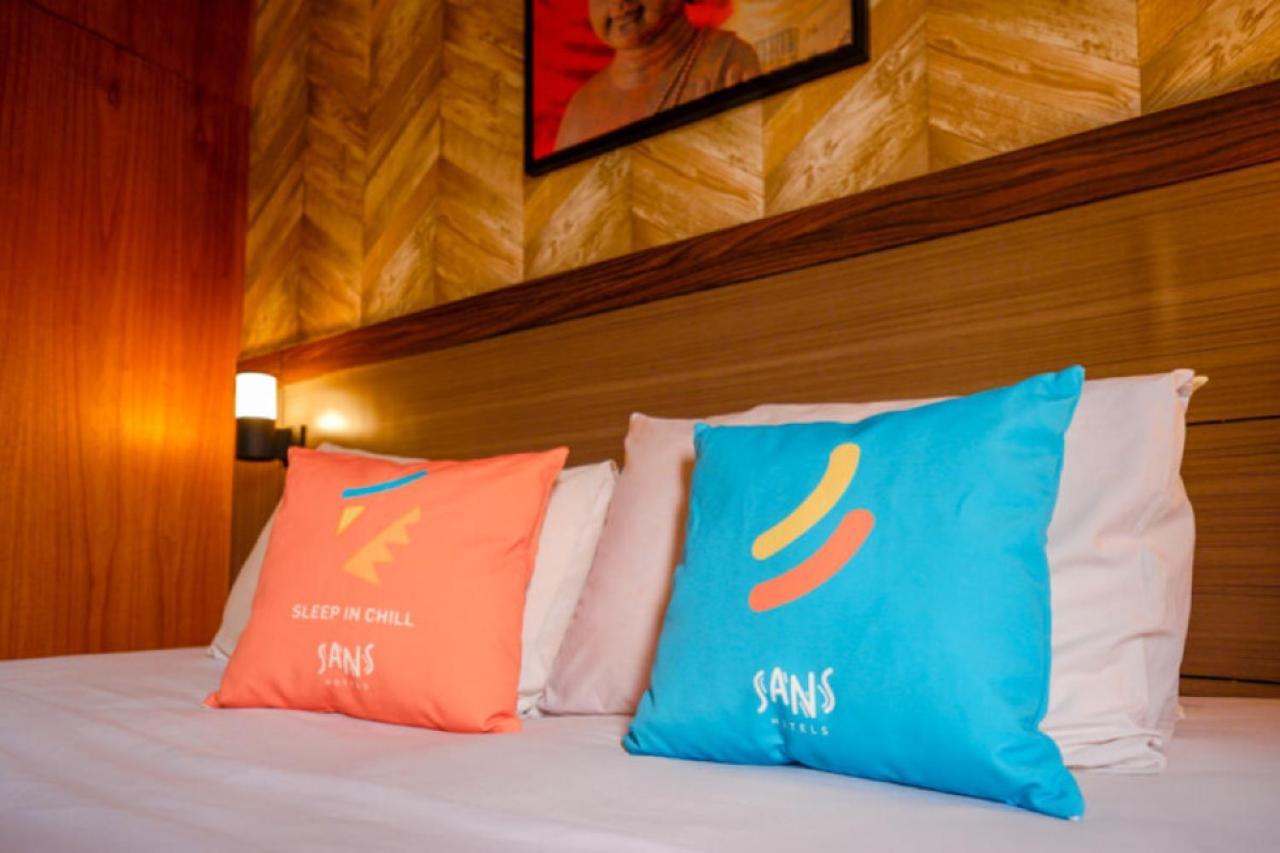 Sans Hotel Ekkon Yogyakarta By Reddoorz Ngabean Екстер'єр фото